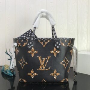 Louis Vuitton Monogram Jungle Neverfull MM Tote Bags – 2 Colors