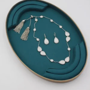 Boucheron Elegance Necklace and Earring Jewellery Set