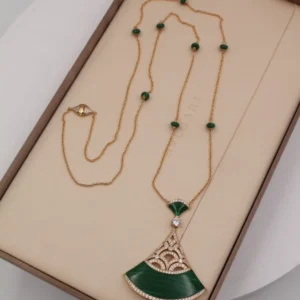 Bvlgari Luxury & Elegance Pendant Necklace