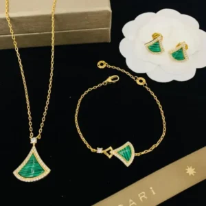 Bvlgari Ethnic Malachite Pave Diamonds Necklace Set