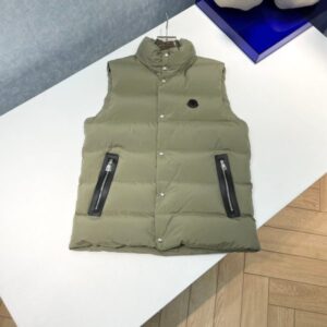 Moncler Sleeveless Green Down Vest New Arrivals 2023
