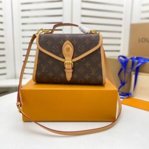 LV Nicolas Ghesquière lvy Bag