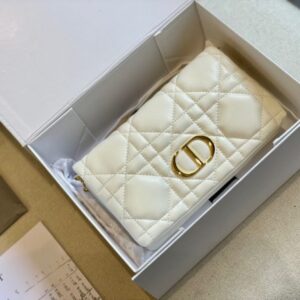 Dior 22S Caro Chain Bag