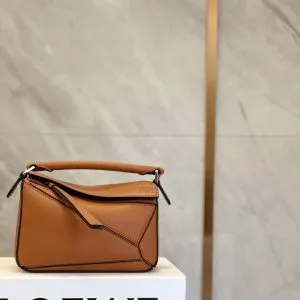 Loewe Mini Puzzle Bag - Image 8