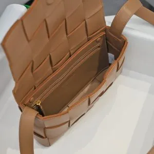 BV Cassette Bag - Image 5