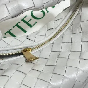 Bottega Veneta Jodie Bag - Image 5
