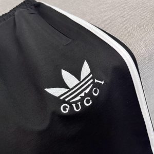 Gucci New Complete Suit - Image 3