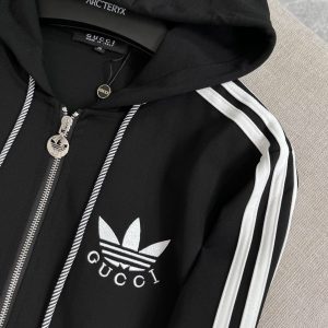 Gucci New Complete Suit - Image 6