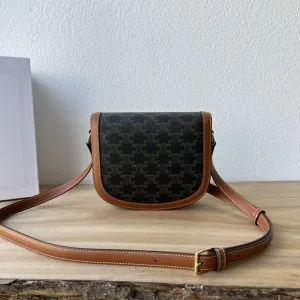 Celine Triomphe Saddle Bag - Image 3