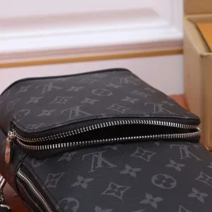 LV Avenue Shoulder Bag - Image 3