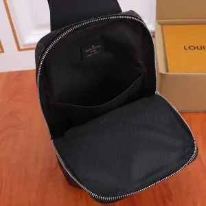 LV Avenue Shoulder Bag - Image 6