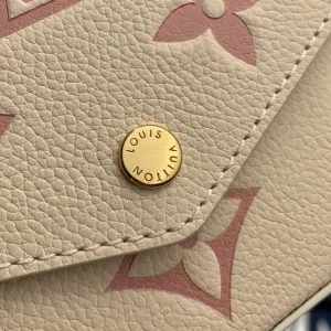 LV FÉLICIE POCHETTE Chain Bag - Image 3