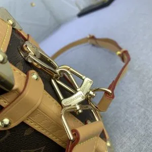 LV Side Trunk Monogram - Image 9