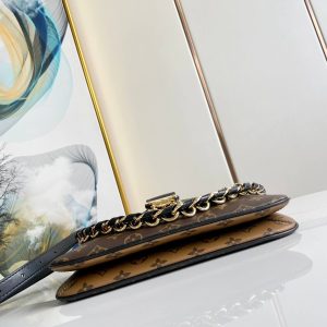 LV TWINNY Presbyopia Chain Crossbody Bag - Image 3