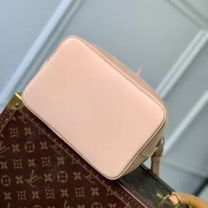 LV Noe BB Monogram - Image 4