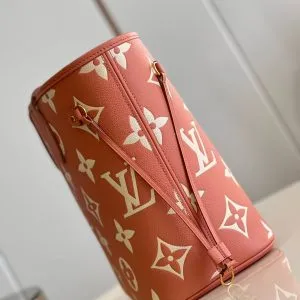 LV Neverfull MM Bag - Image 5