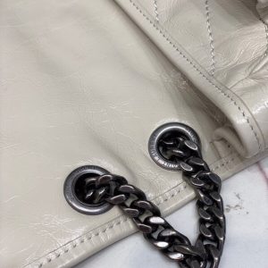 YSL Niki Medium Shoulder Bag - Image 6