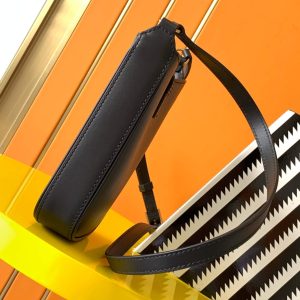 YSL Le 5 À 7 Mini Black Bag - Image 6