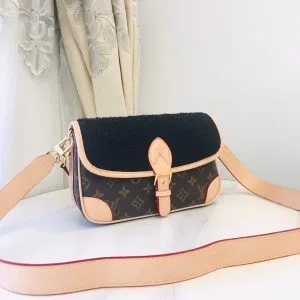 LV Diane Monogram - Image 6