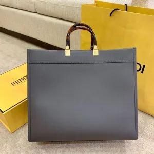 Fendi Baguette Bag - Image 9