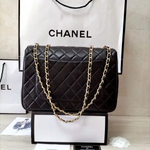 Chanel Classic Flap Bag - Image 5