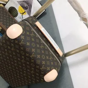 LV Horizon Monogram Luggage - Image 3