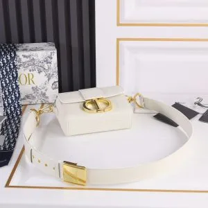 Dior 30 Montaigne Mini Bag - Image 7
