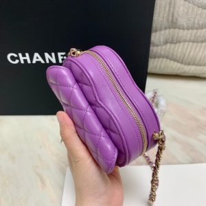 Chanel CC Love Heart Bag - Image 5